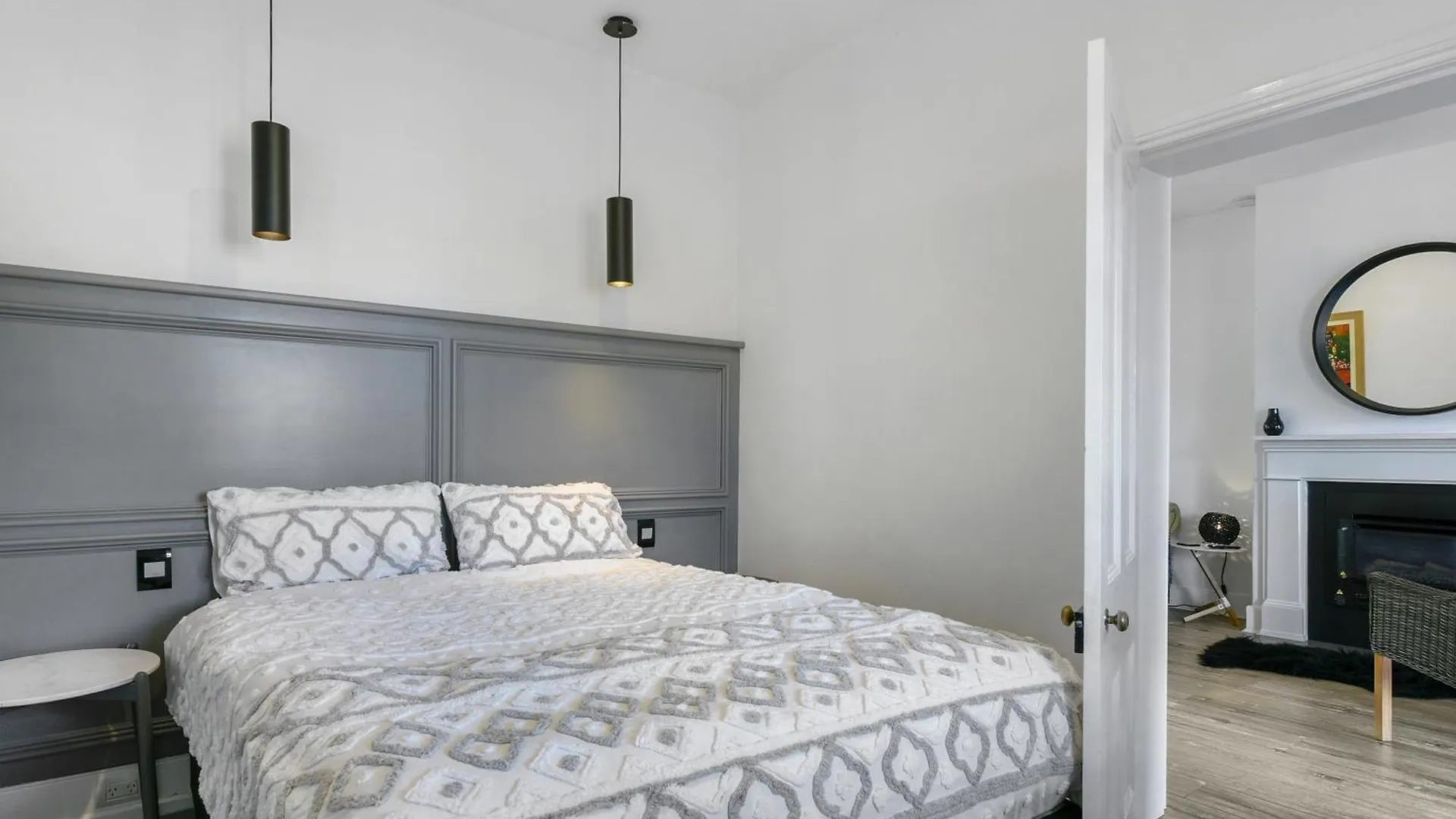 Hampden Neuve - Luxury Georgian Cottage Hobart Australia